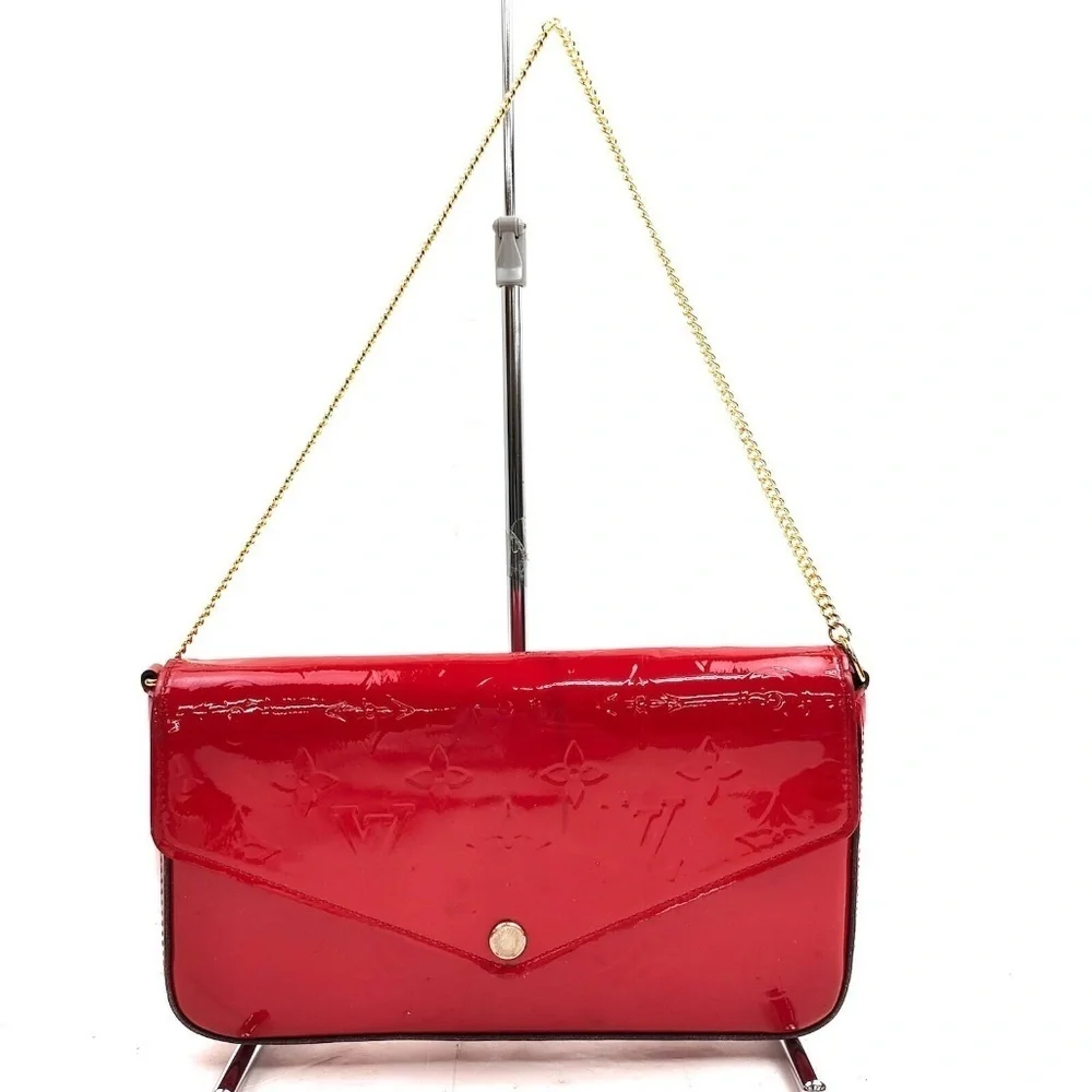 Louis Vuitton Felicie Vernis Pochette Bag